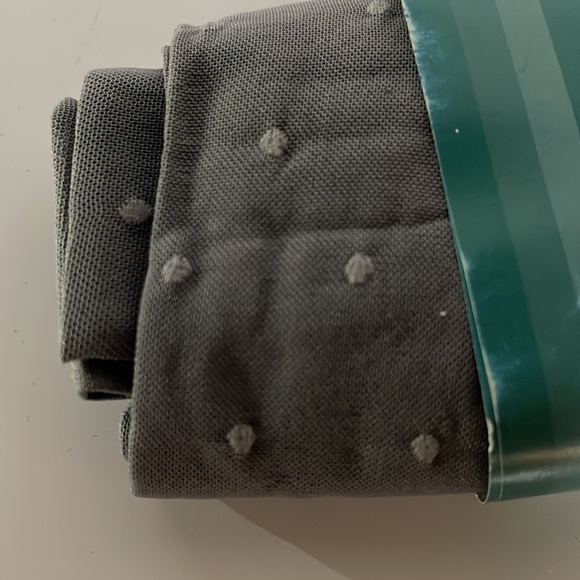 Rejuva 15-20mmHg sheer dot knee high compression stockings in ash grey small - Picture 6 of 6